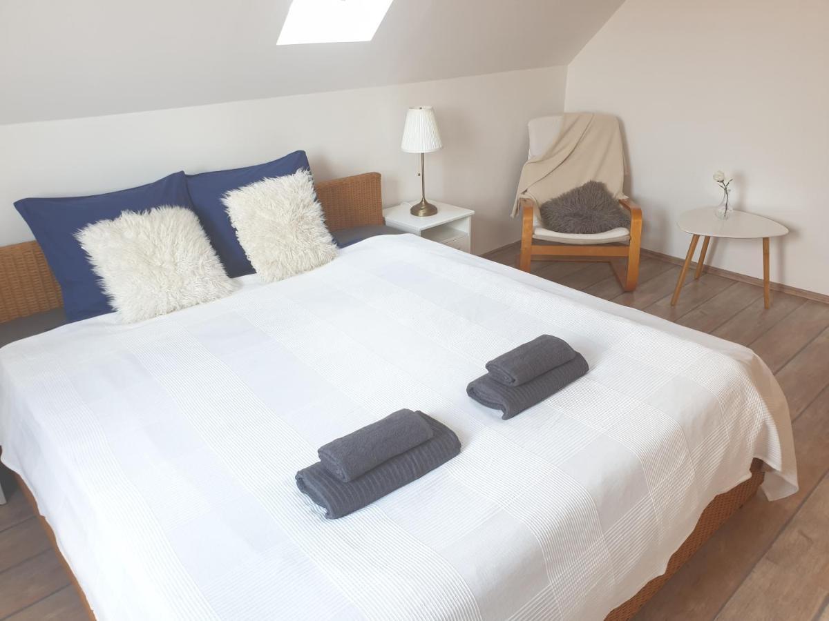 B6 Apartman Veszprem Exterior photo