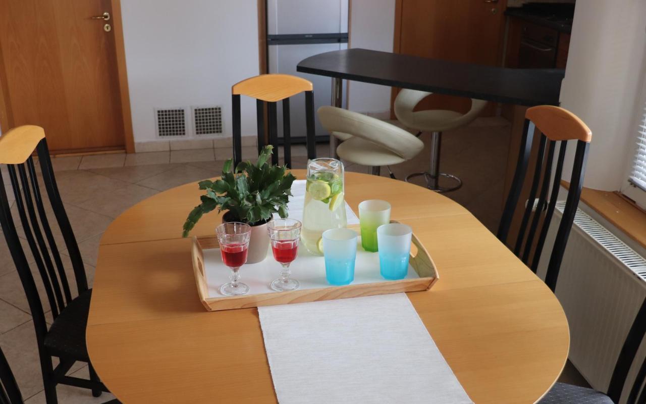 B6 Apartman Veszprem Exterior photo
