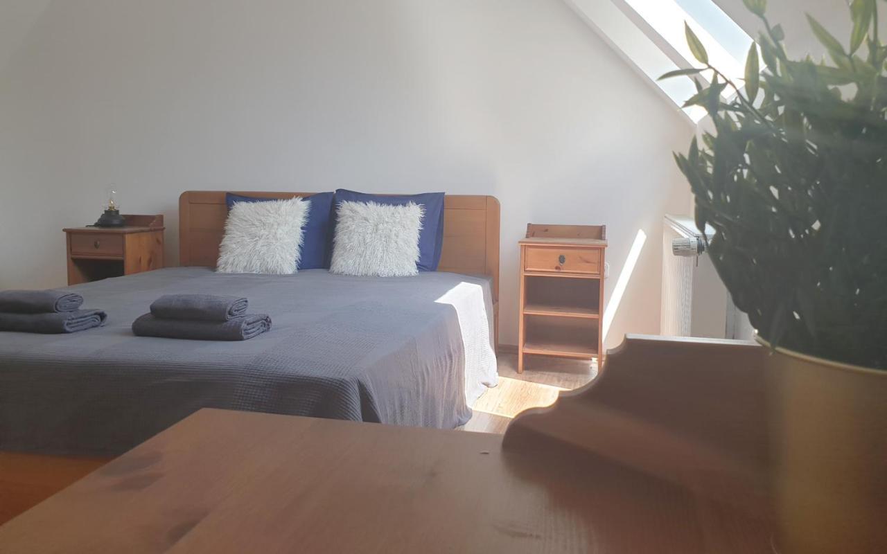 B6 Apartman Veszprem Exterior photo